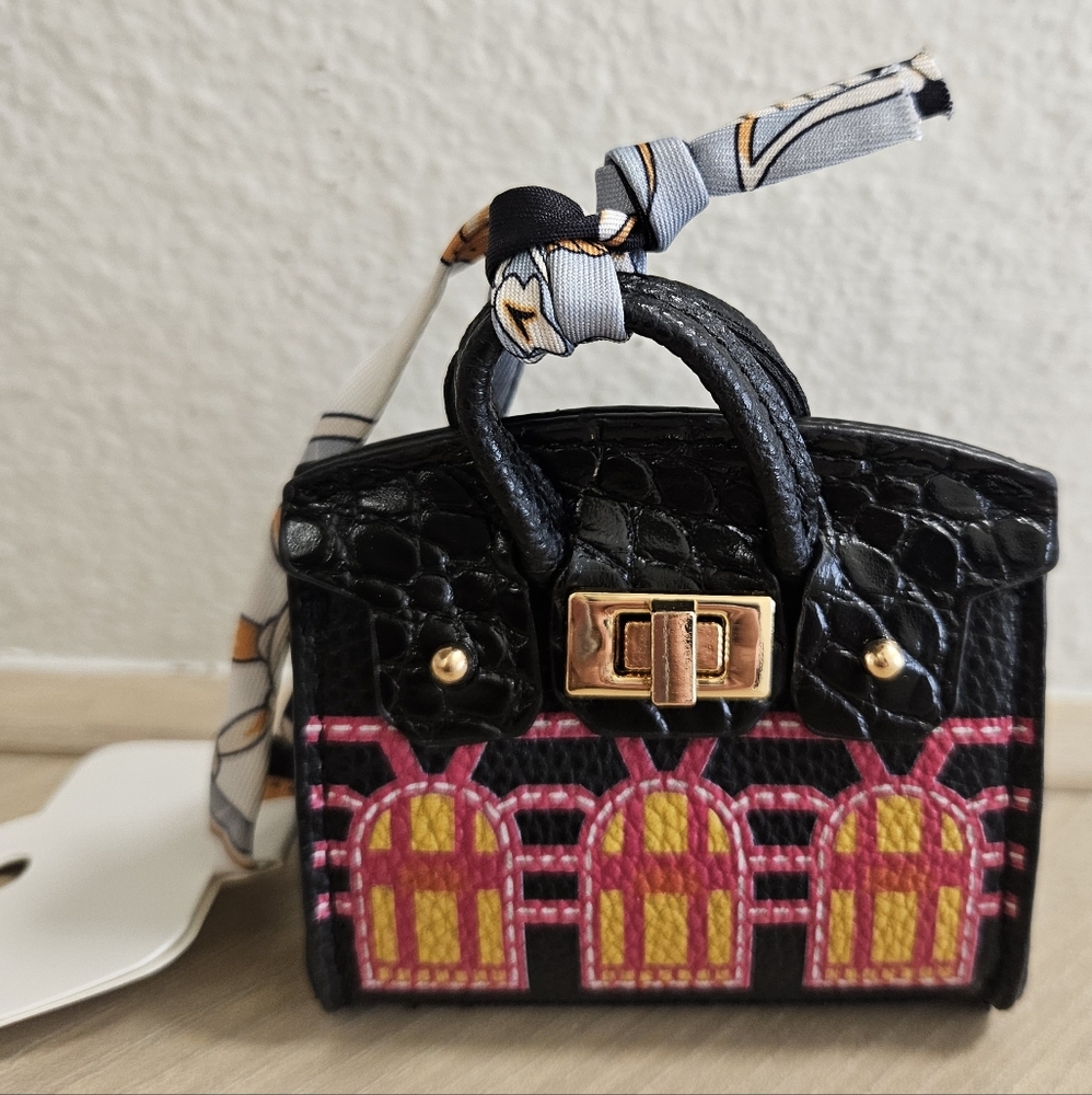 DESIGNER STYLE MINI BAG PURSE CHARM ACCENT DECOR COIN BAG BLACK ARTSY